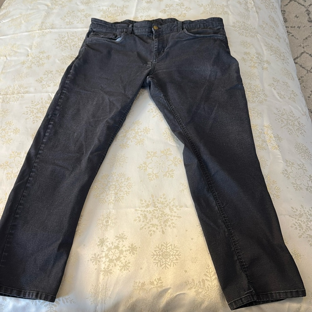 Men’s English Laundry dark jeans size 40x32